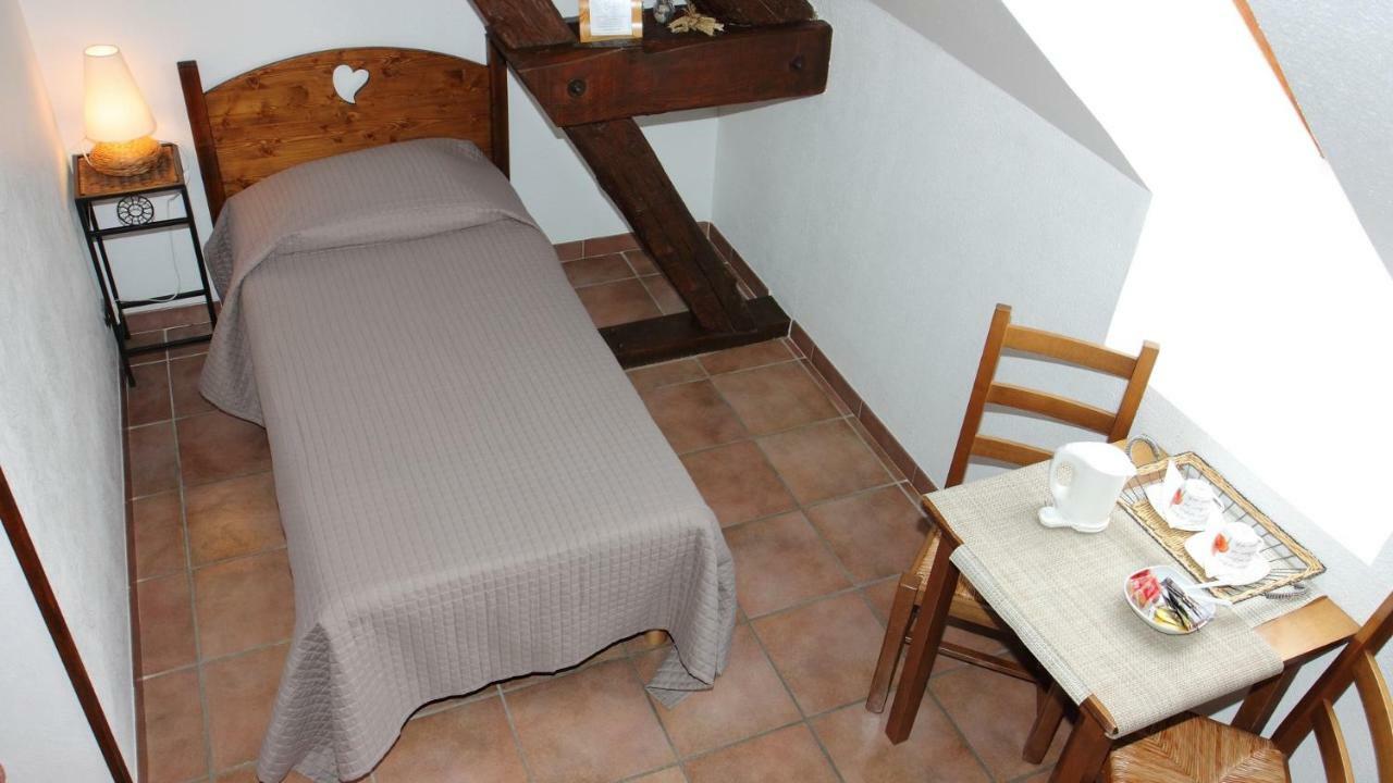 Auberge Du Goutarou Saint-Michel-les-Portes Екстериор снимка